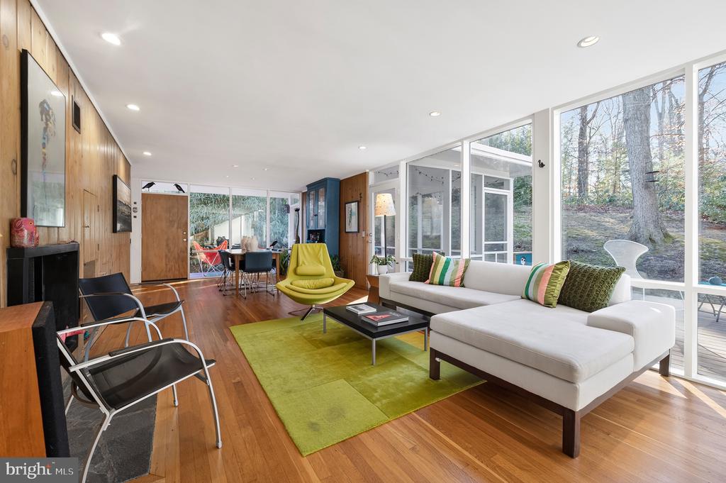 2205 PAUL SPRING ROAD