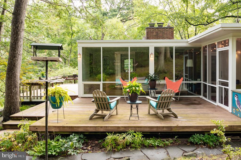 2205 PAUL SPRING ROAD