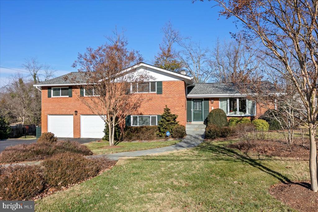 4008 SULGRAVE DRIVE