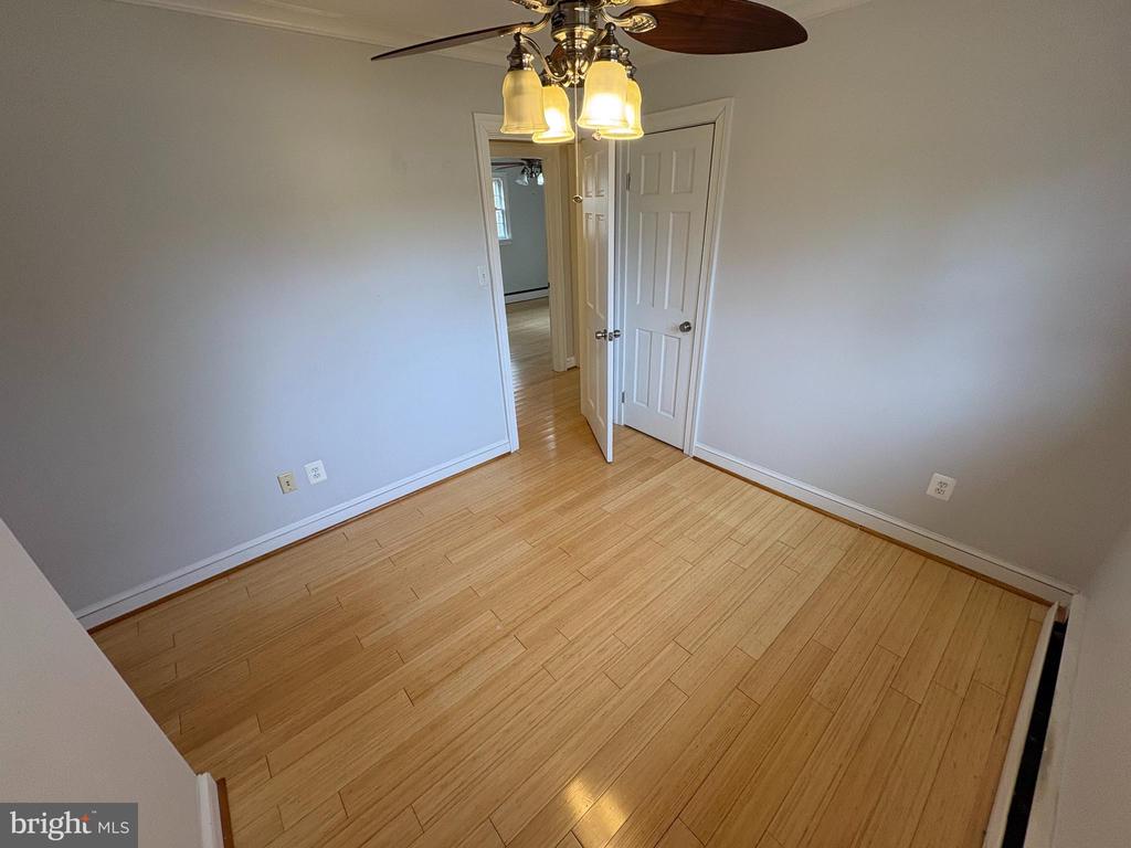 5304 CEDAR COURT