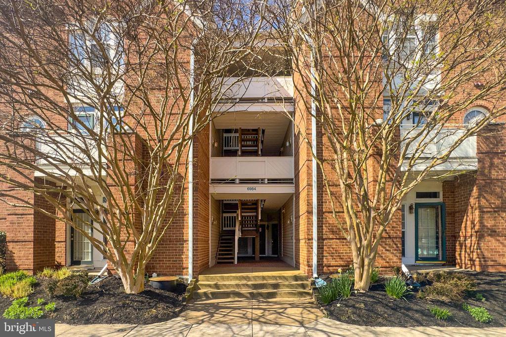 6984 ELLINGHAM CIRCLE B 64