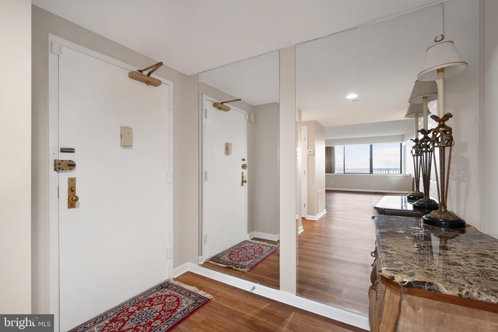3709 S GEORGE MASON DRIVE 406-E