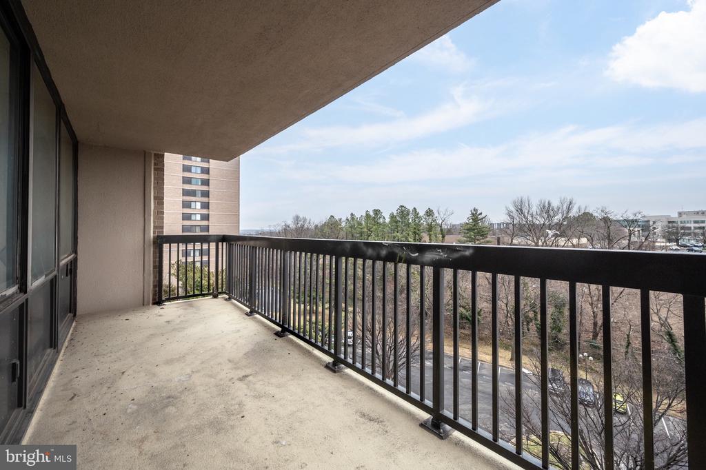 3709 S GEORGE MASON DRIVE 406-E