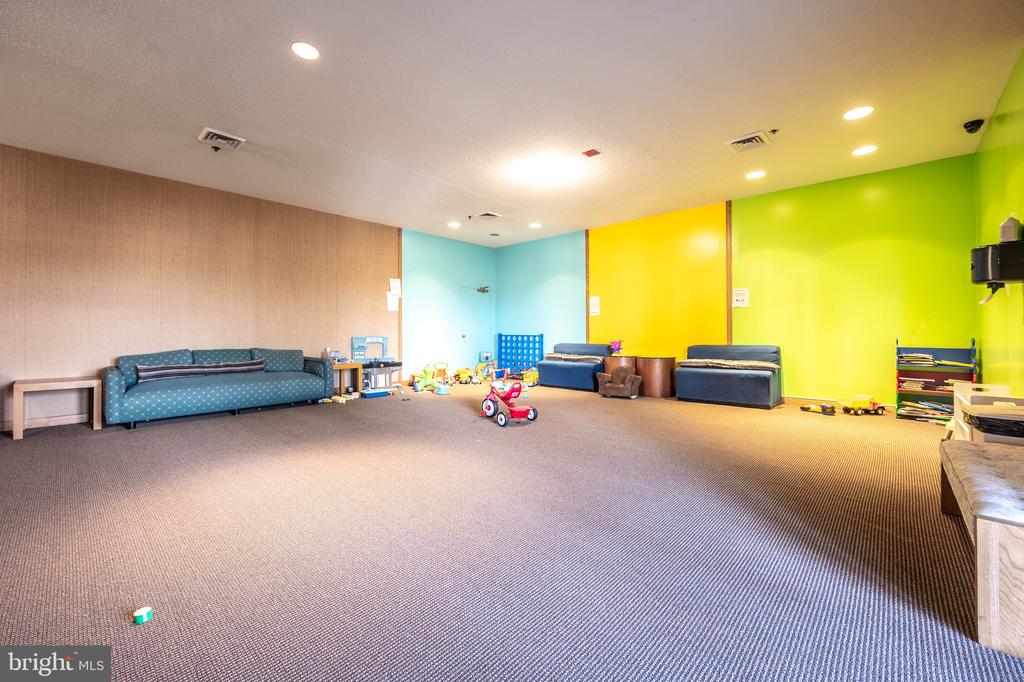 3709 S GEORGE MASON DRIVE 406-E