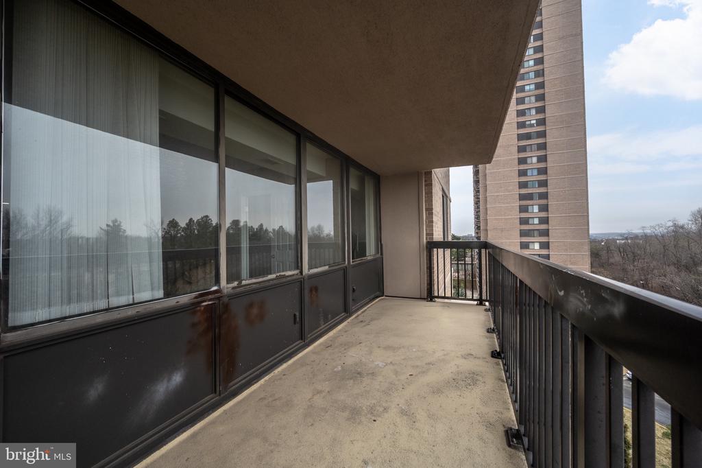 3709 S GEORGE MASON DRIVE 406-E