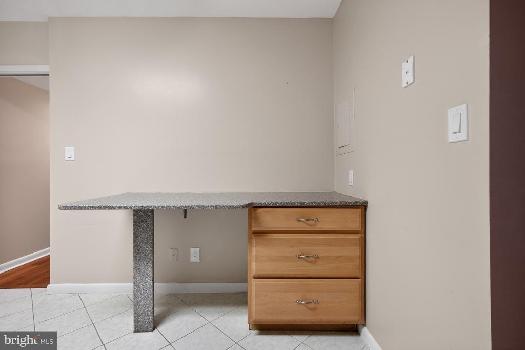 3709 S GEORGE MASON DRIVE 406-E