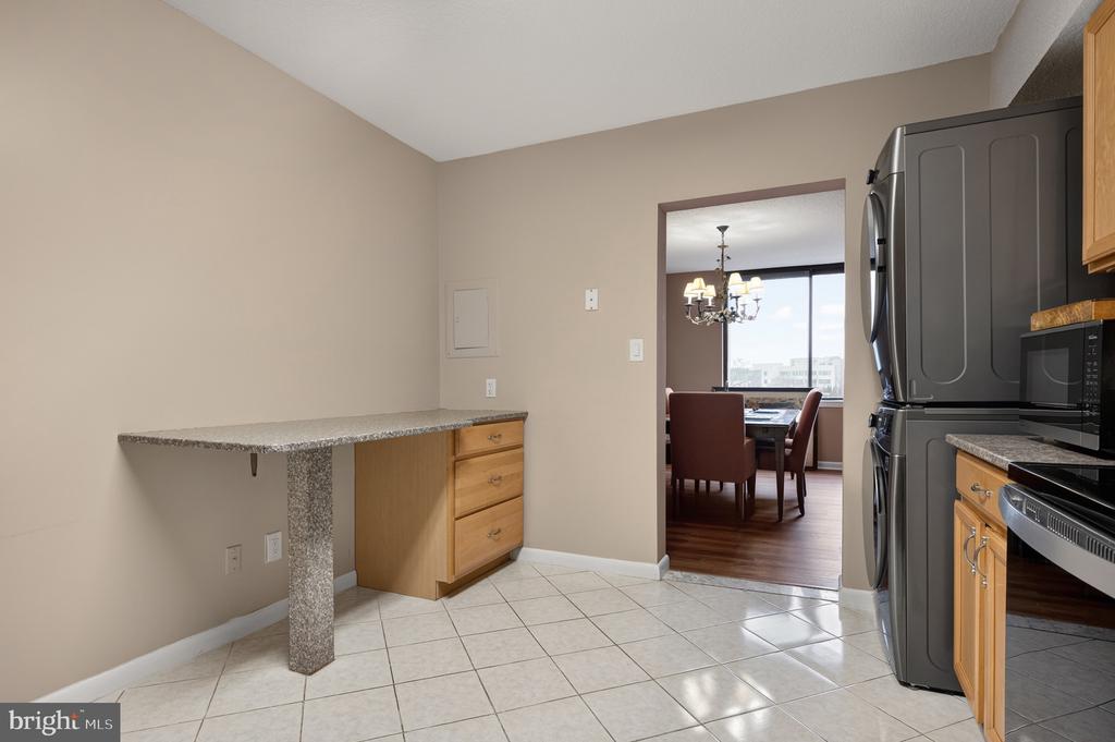 3709 S GEORGE MASON DRIVE 406-E