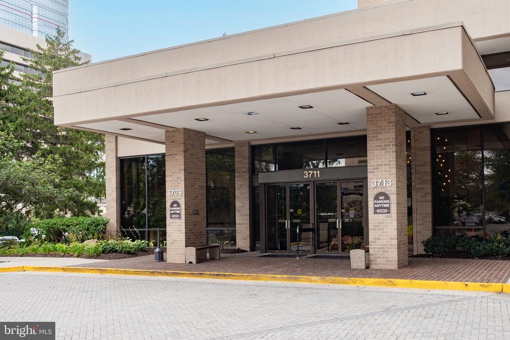 3709 S GEORGE MASON DRIVE 406-E