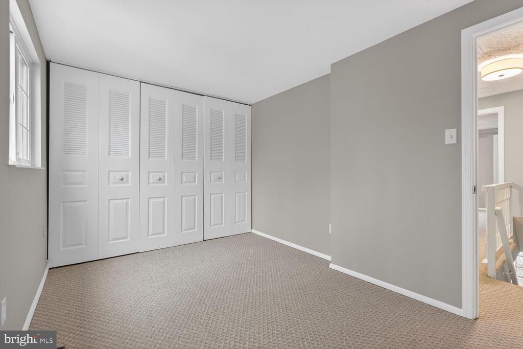 8462 LAZY CREEK COURT