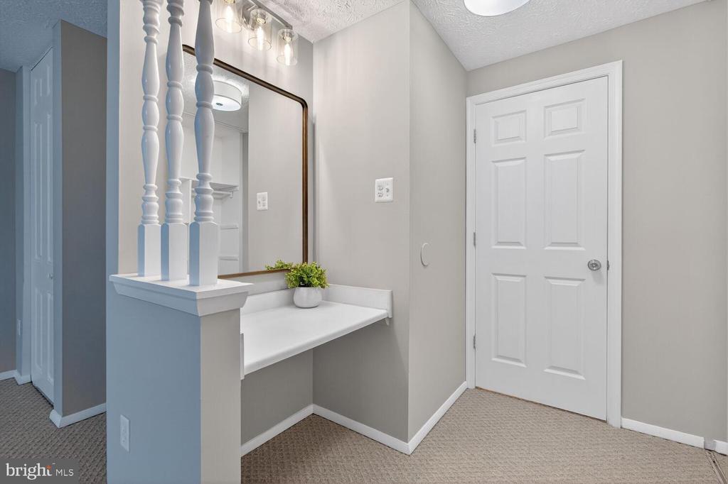 8462 LAZY CREEK COURT