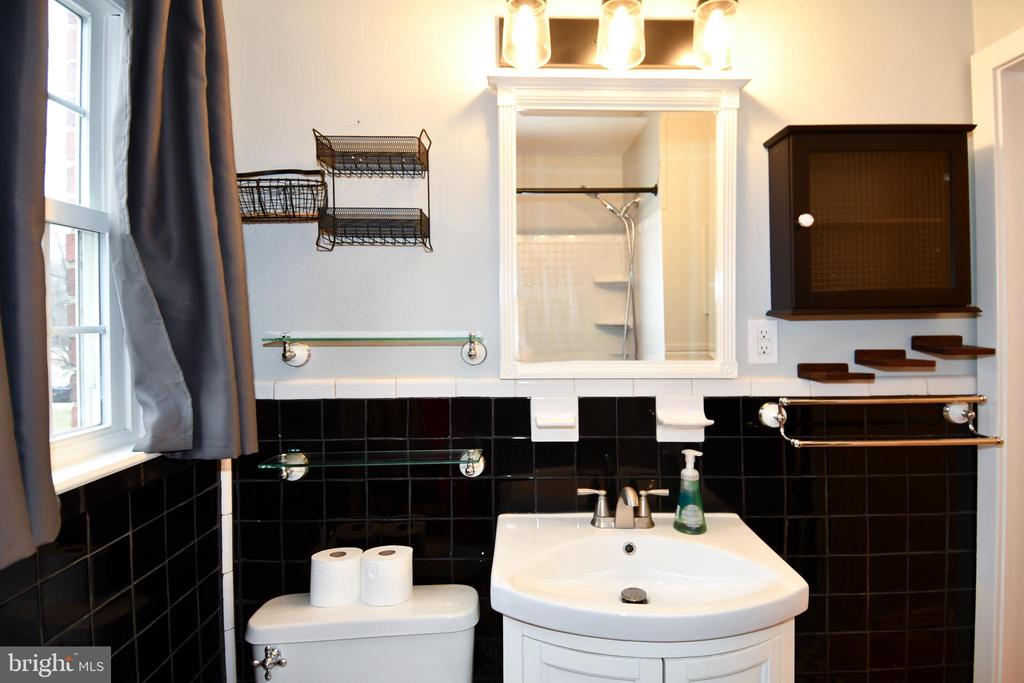6608 BOULEVARD VIEW A2