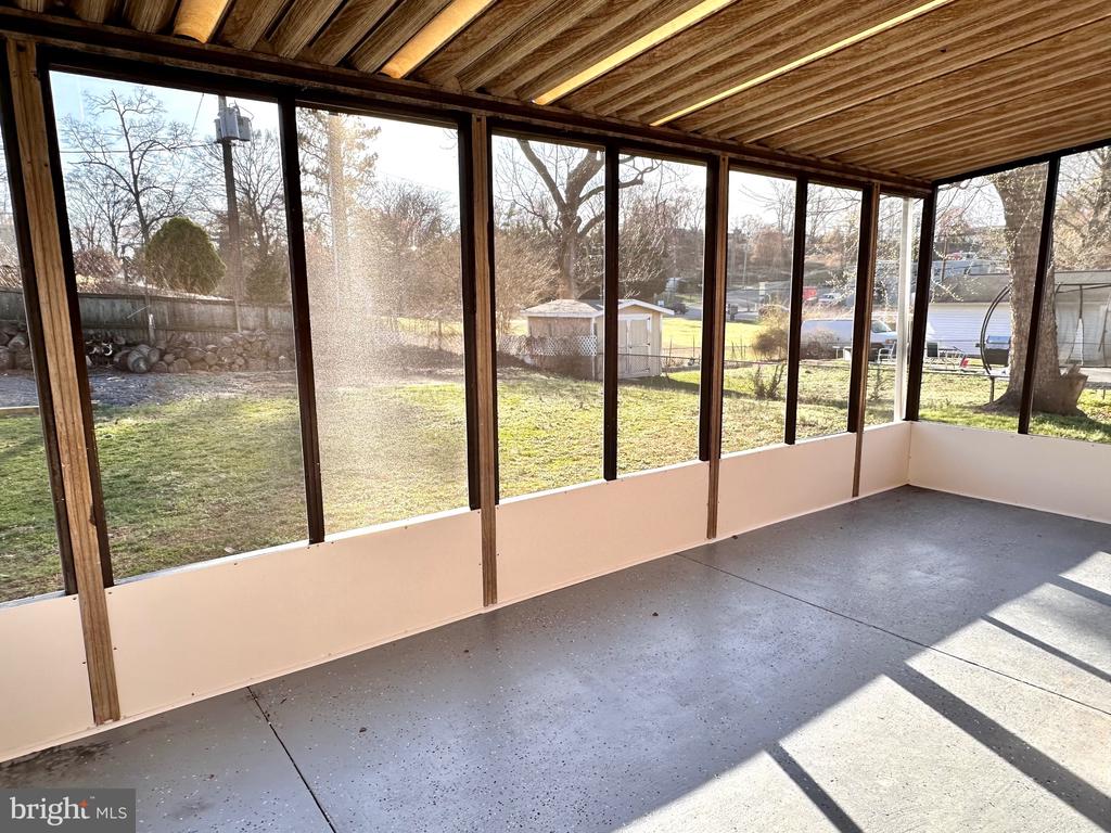6406 WILCOX COURT