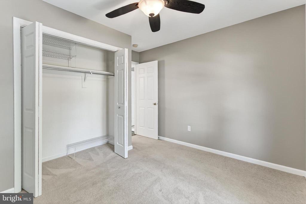 6247 GENTLE LANE
