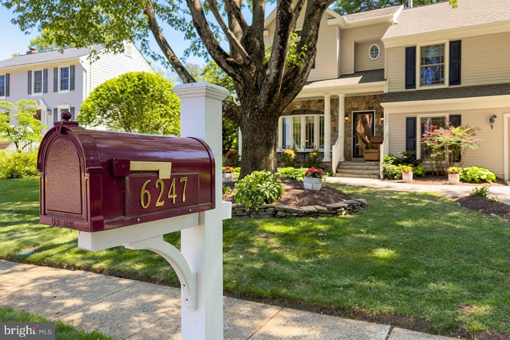 6247 GENTLE LANE