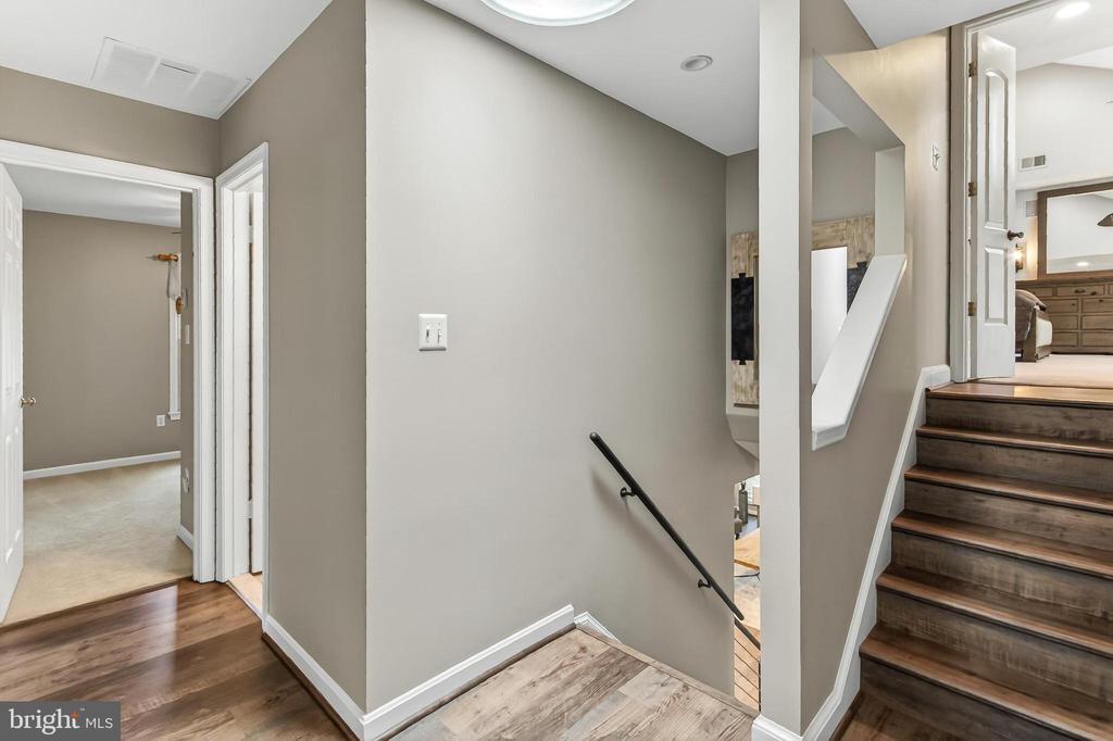 6247 GENTLE LANE