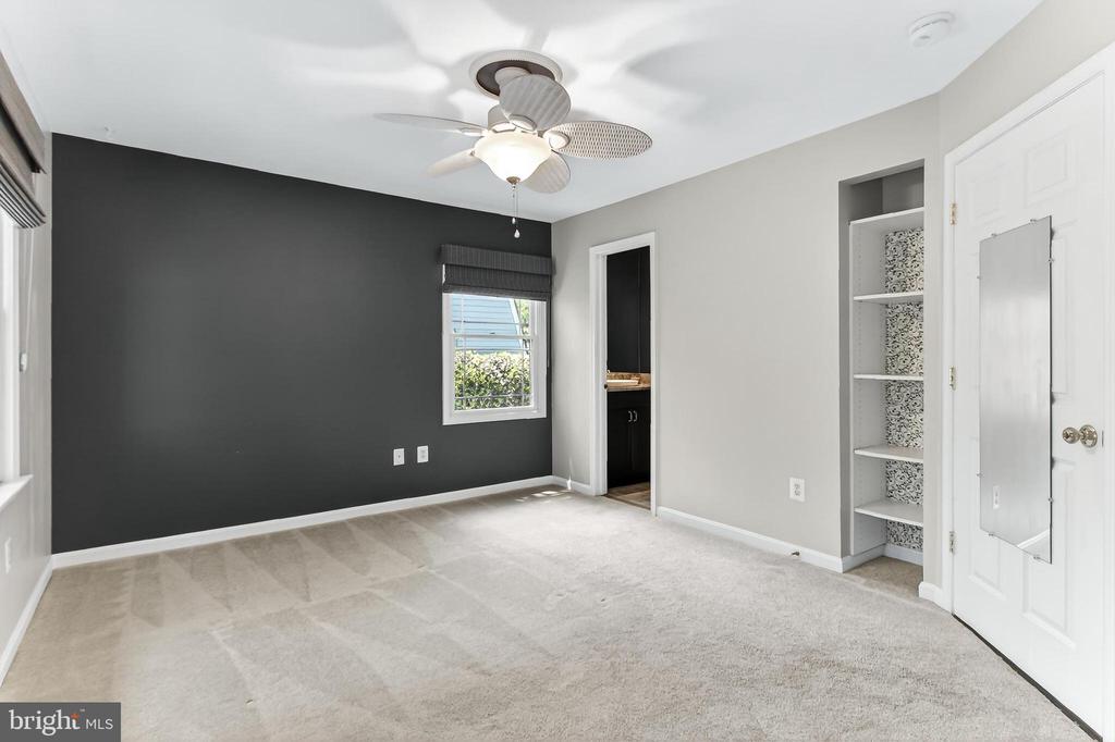 6247 GENTLE LANE