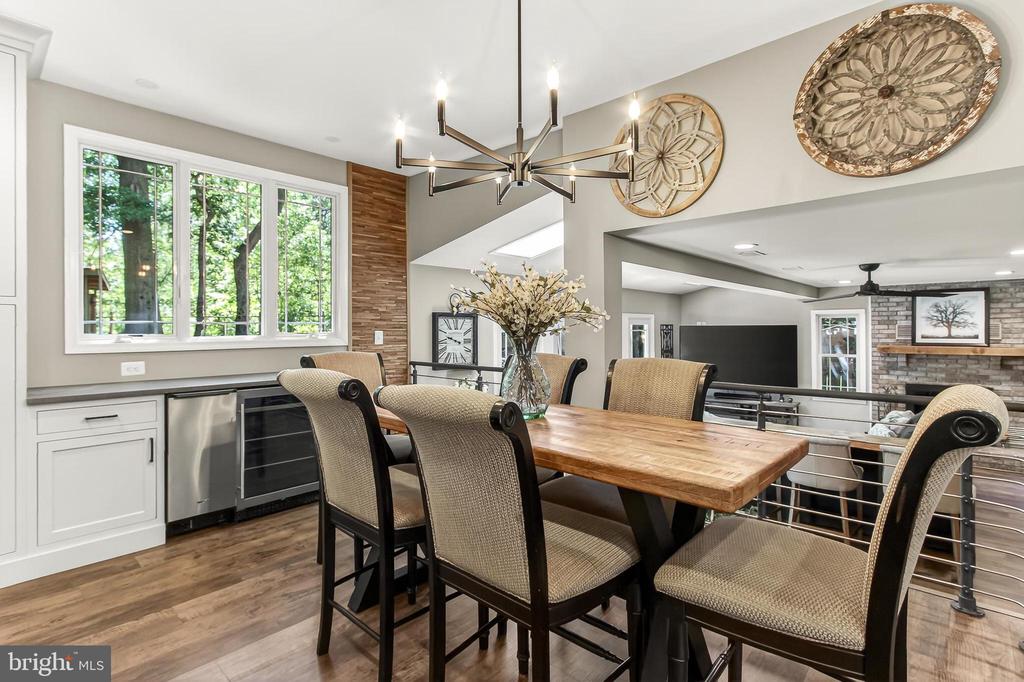 6247 GENTLE LANE