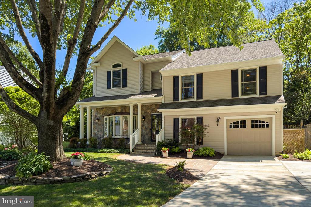 6247 GENTLE LANE