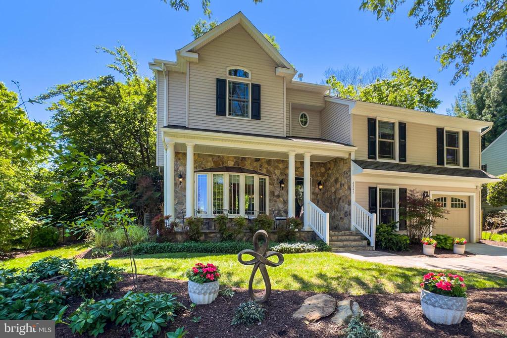 6247 GENTLE LANE