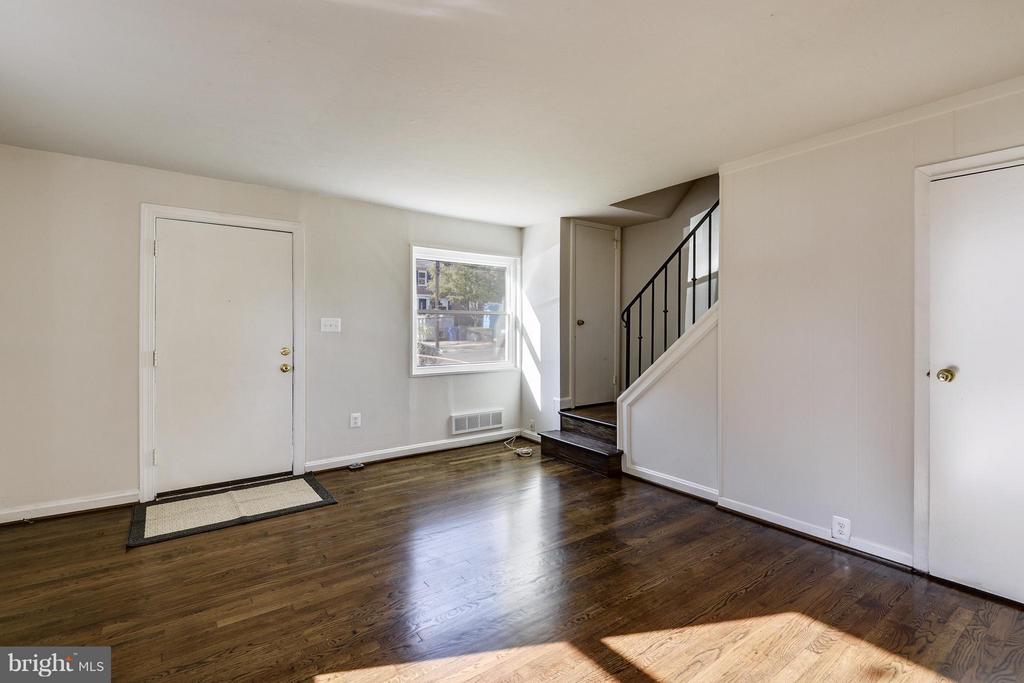 2324 RIVERVIEW TERRACE