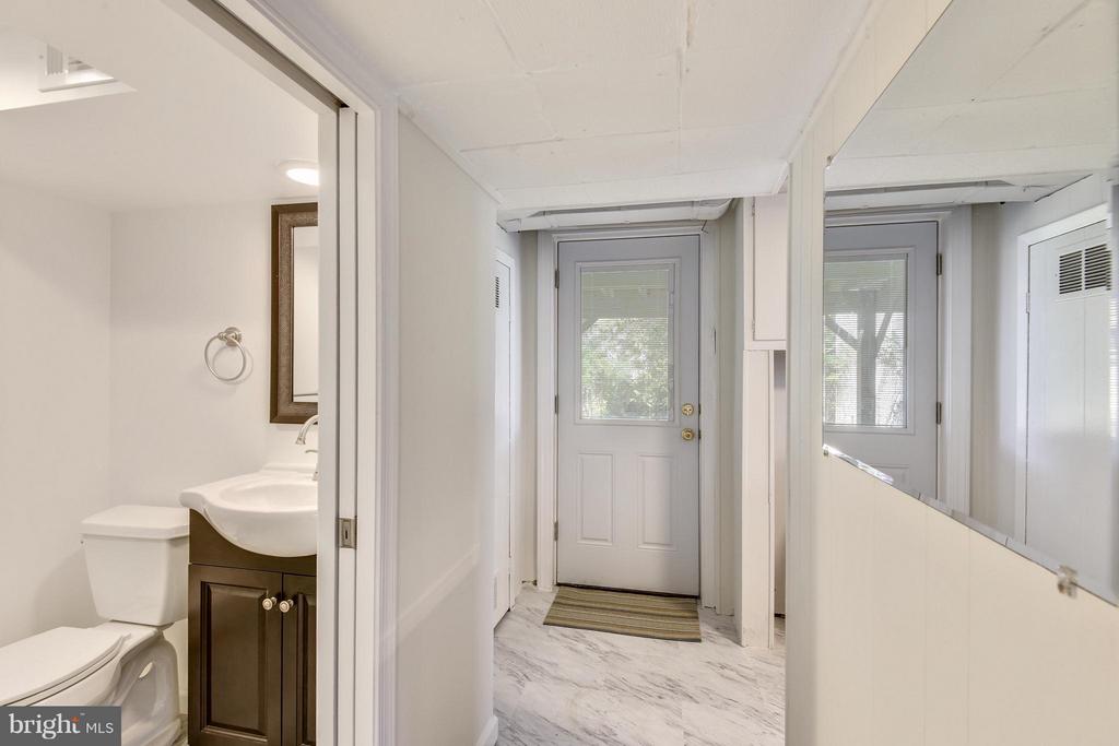 2324 RIVERVIEW TERRACE