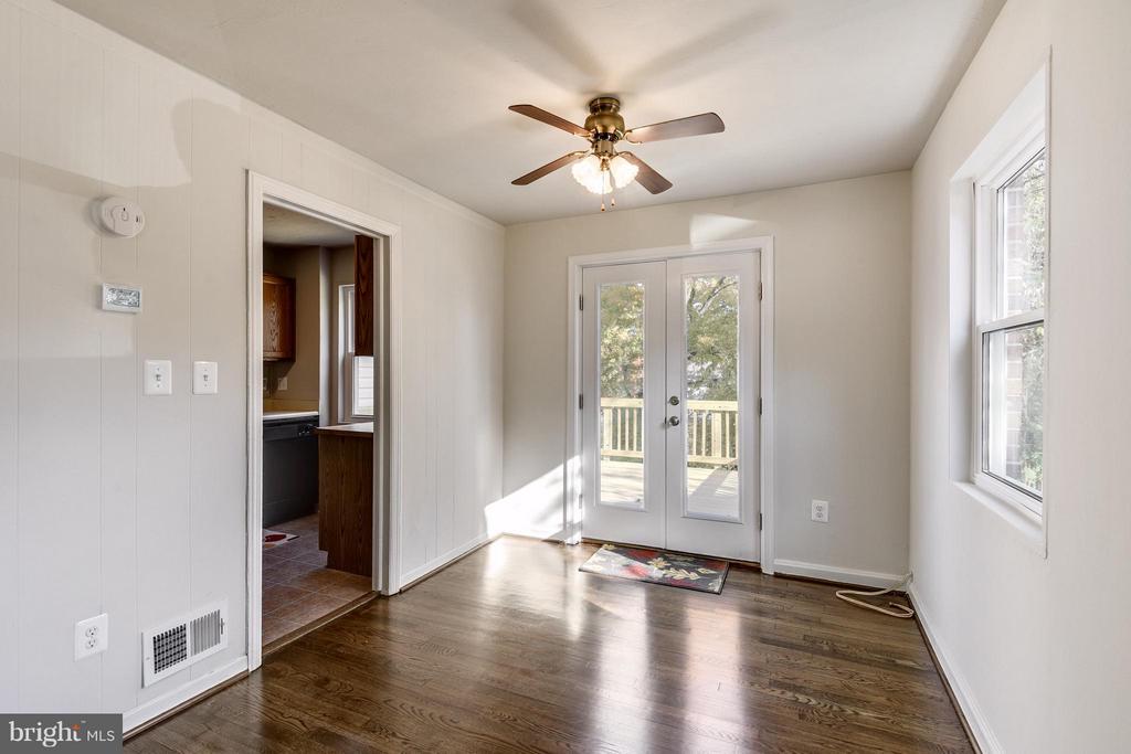 2324 RIVERVIEW TERRACE