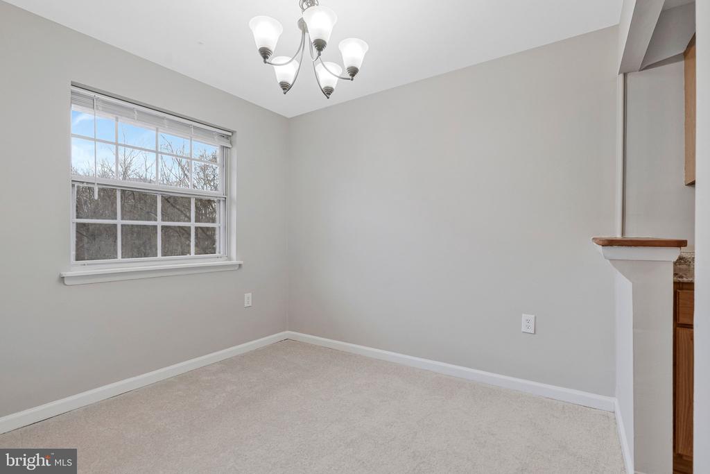 1916 WILSON LANE 202