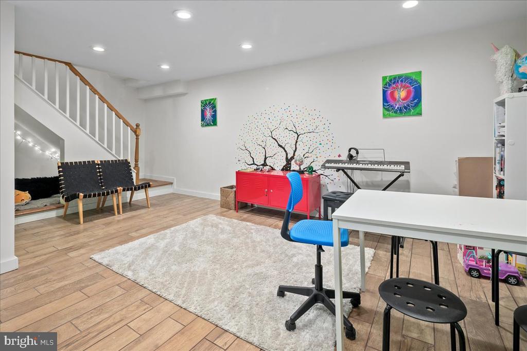 3104 LITTLE CREEK LANE