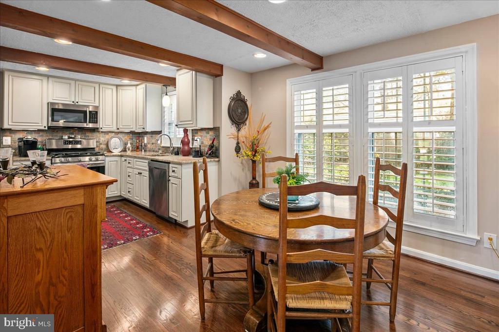 4202 PICKERING PLACE