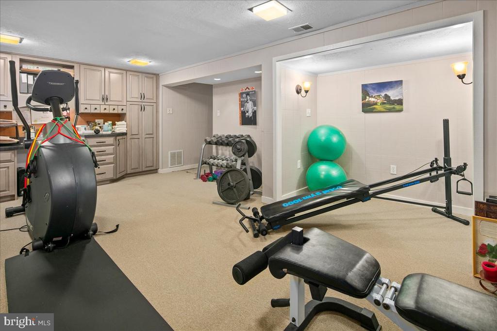 4202 PICKERING PLACE