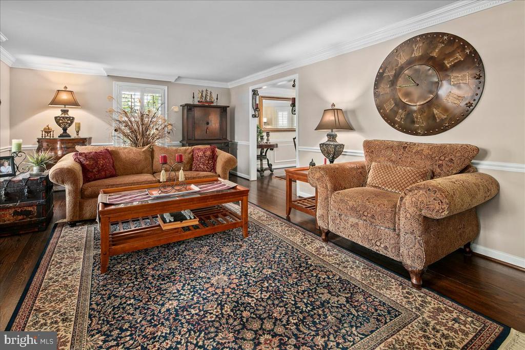 4202 PICKERING PLACE
