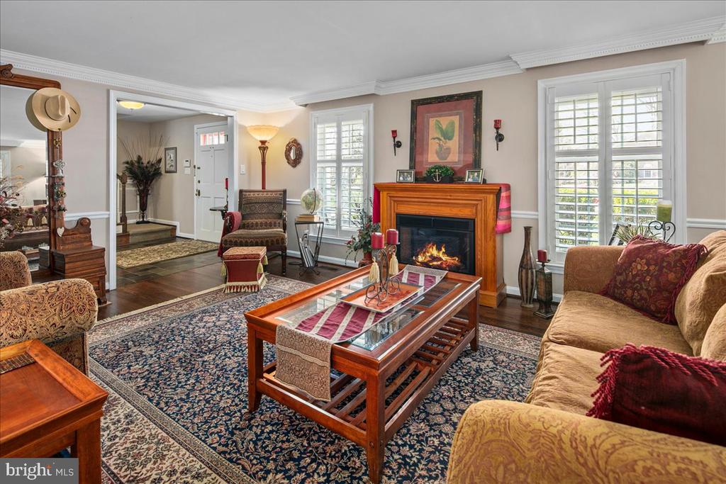 4202 PICKERING PLACE