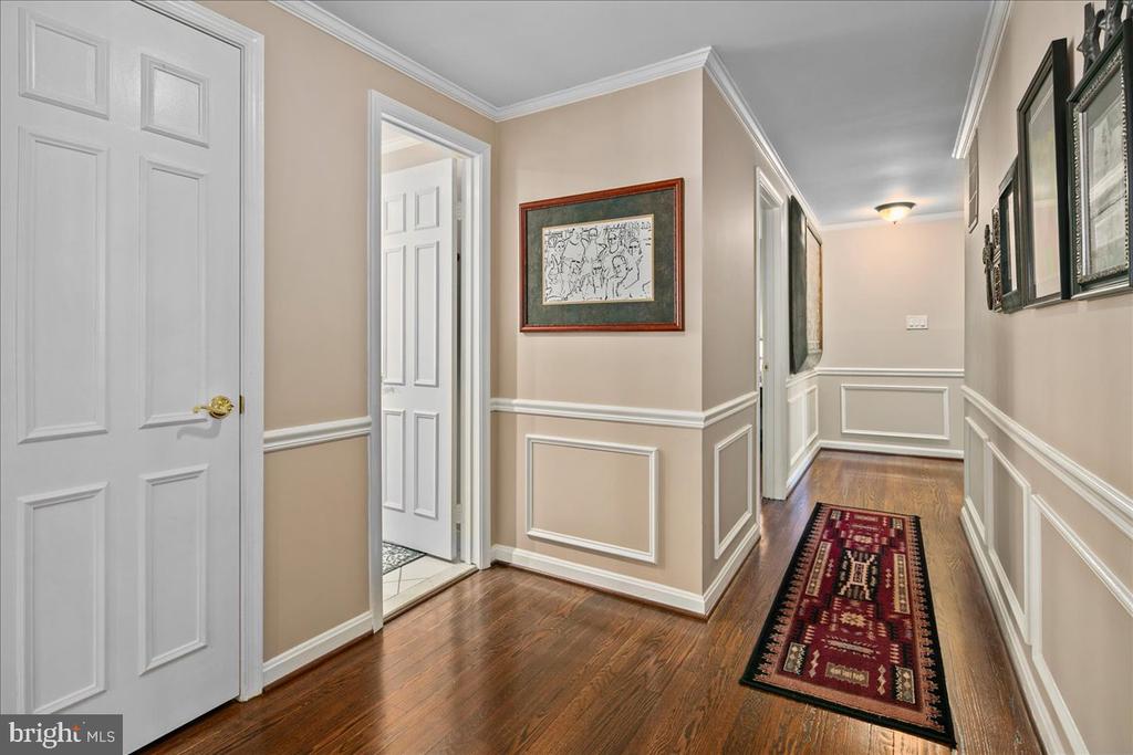 4202 PICKERING PLACE