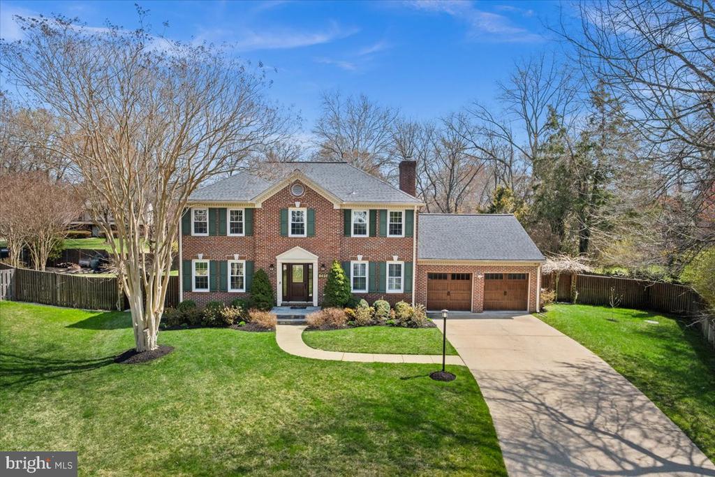 9426 MOUNT VERNON CIRCLE
