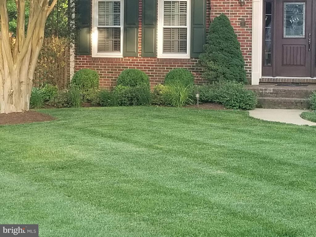 9426 MOUNT VERNON CIRCLE