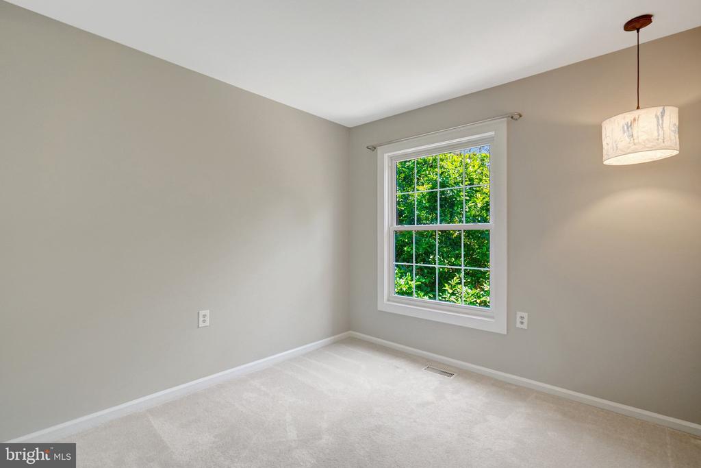 6191 WELLINGTON COMMONS DRIVE