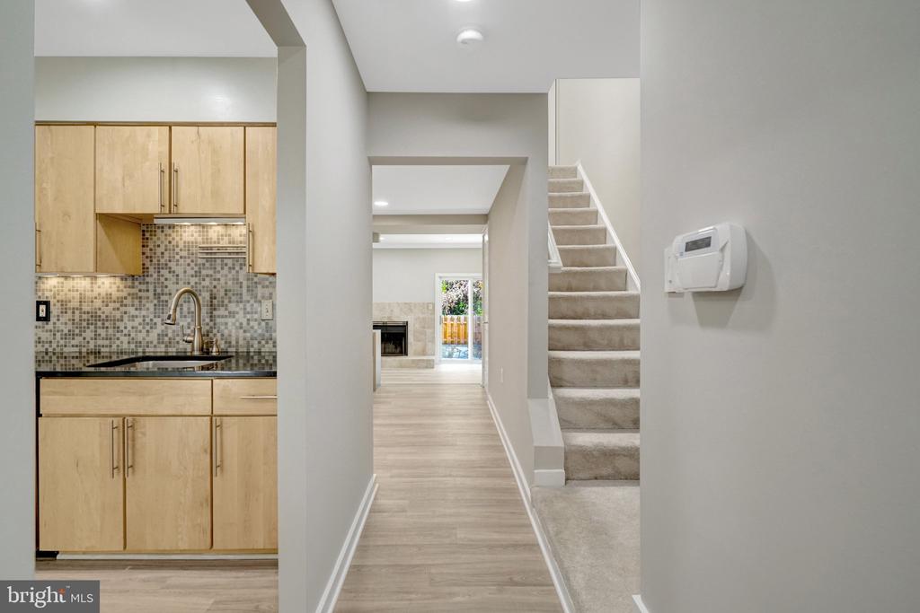 6191 WELLINGTON COMMONS DRIVE