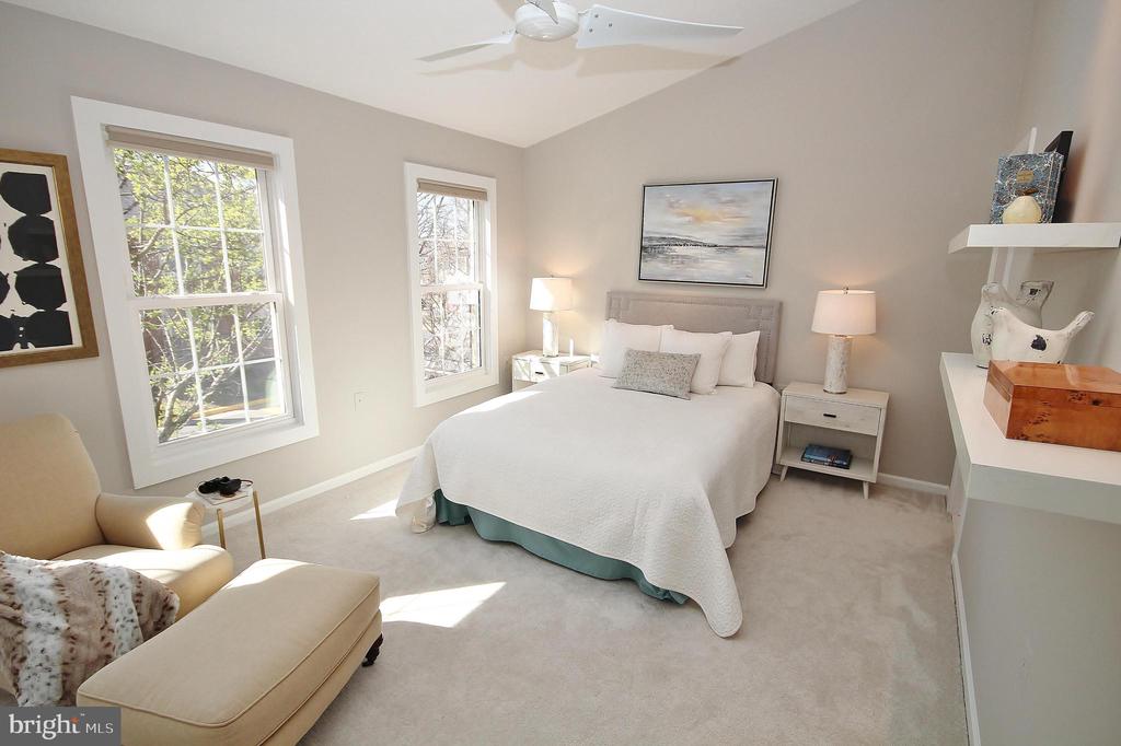 6191 WELLINGTON COMMONS DRIVE