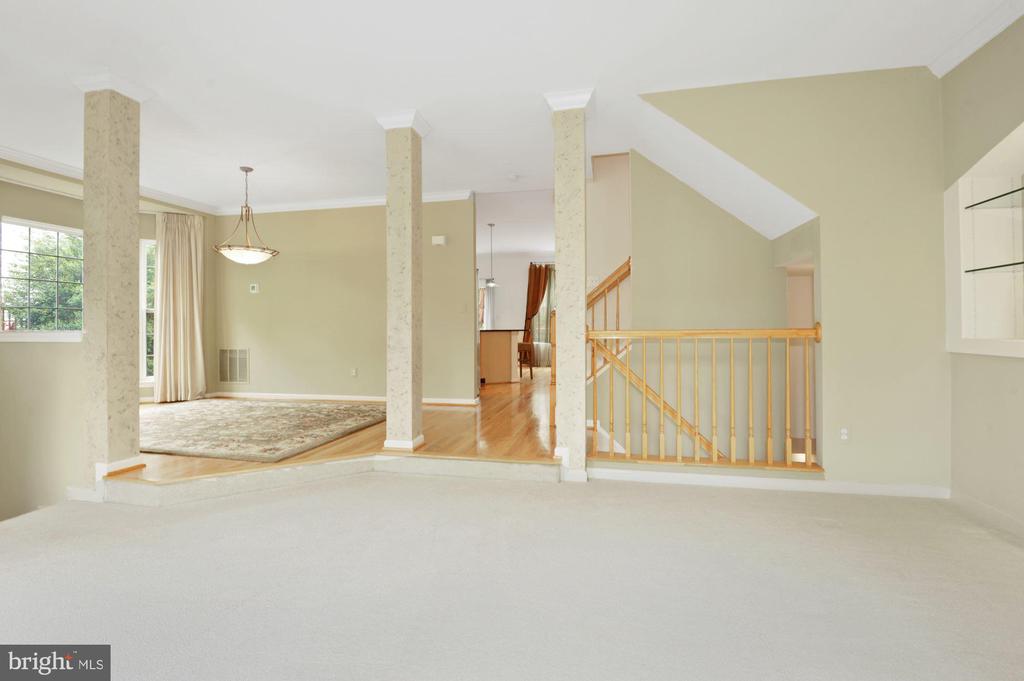 12489 LUCAS DRIVE