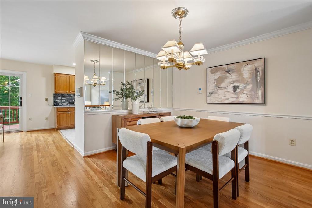 6488 SHARON KAY COURT