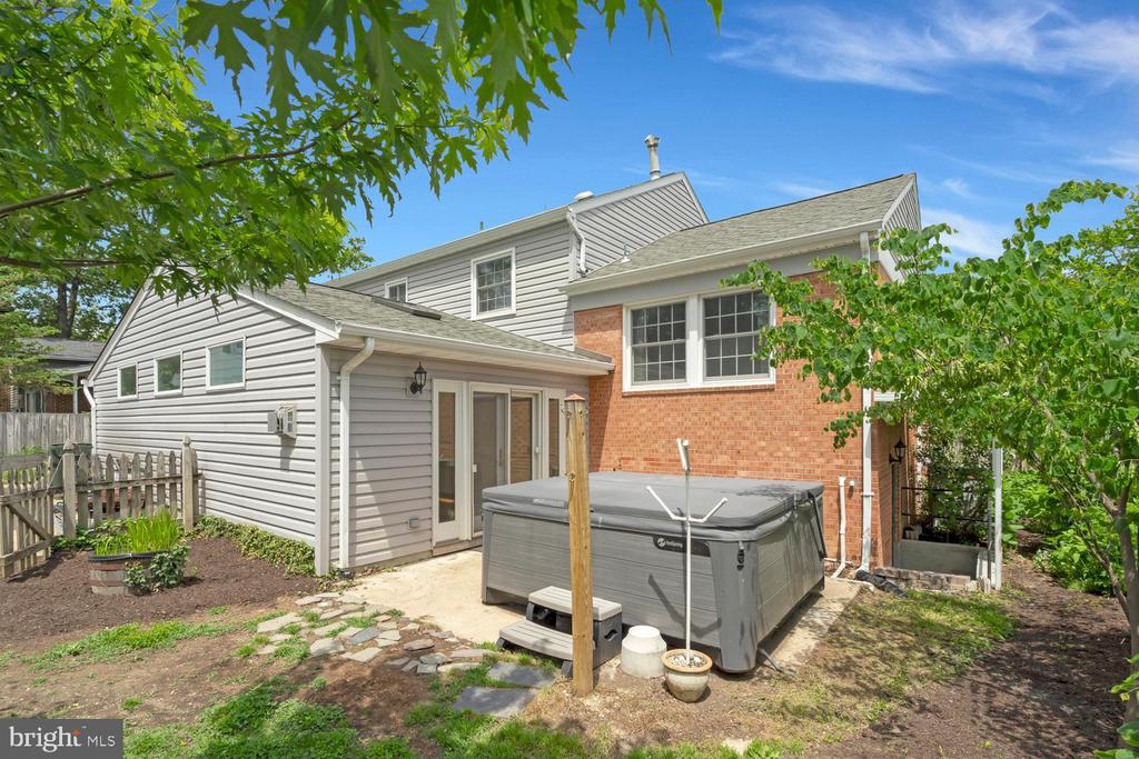 8339 WAGON WHEEL ROAD