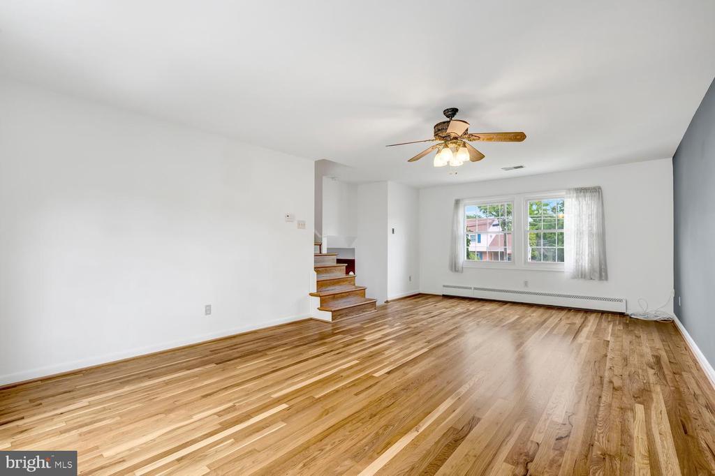 8339 WAGON WHEEL ROAD