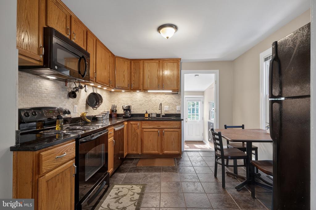 10429 OLD COLCHESTER ROAD