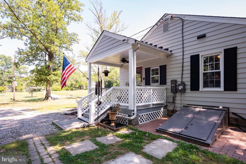 10429 OLD COLCHESTER ROAD