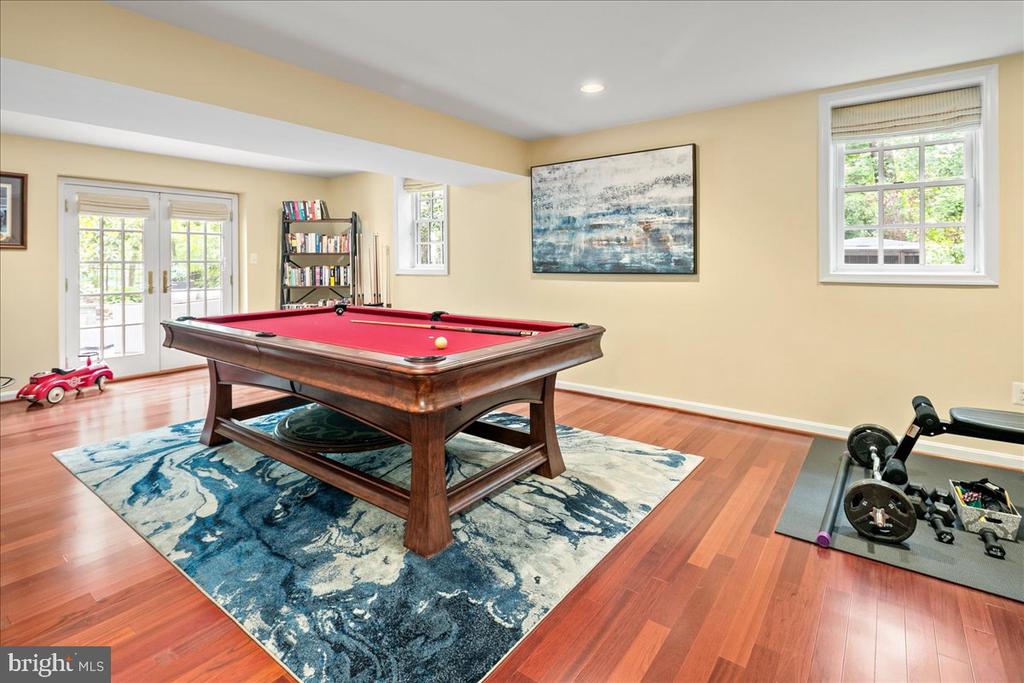 3801 WASHINGTON WOODS DRIVE
