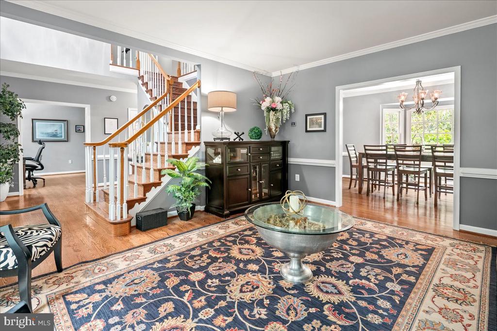 3801 WASHINGTON WOODS DRIVE