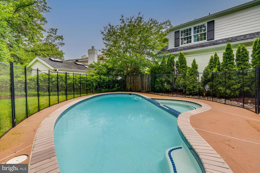 3602 SOUTH PLACE 2