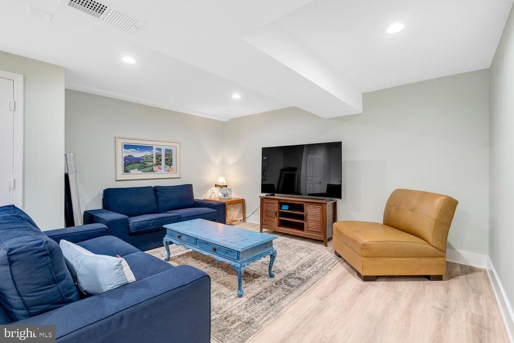 3602 SOUTH PLACE 2