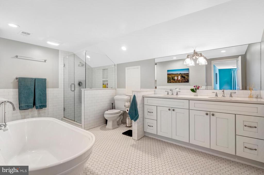 3602 SOUTH PLACE 2