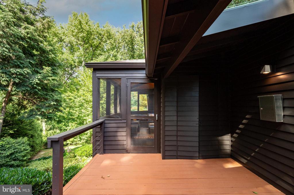 2108 POPKINS LANE